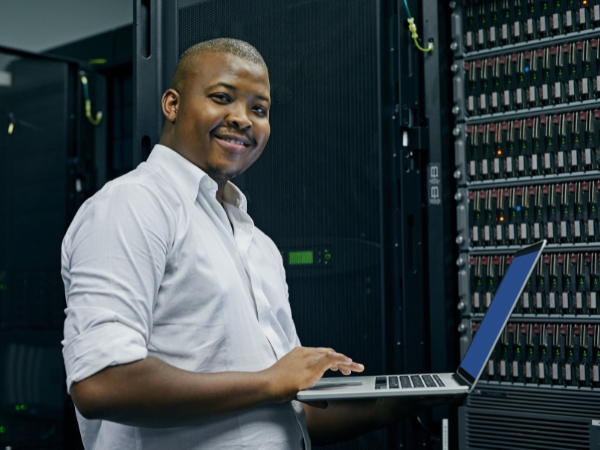 Dedicated Server Hosting Explained: When Is It the Right Choice for Your Business?